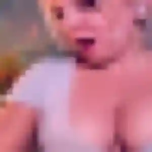 rencontre sexy à Mouroux : photo de Rosemarie, 24 ans - accès libre