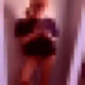 Deborah (26 ans) à Pamiers cherche une rencontre maintenant