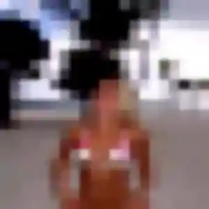 Photo de Eglantine à Pauillac (39 ans) - rencontre sexy sans inscription