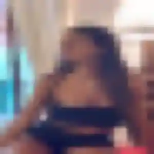 Barbara de Pézenas, 36 ans - rencontre sexy discret