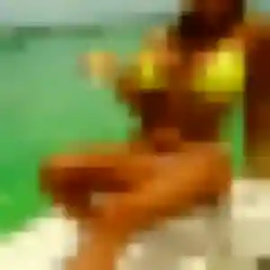 Anna de Plessé, 23 ans - rencontre sexy sans prise de tête