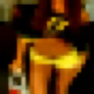 Photo de Diane à Plouigneau (20 ans) - rencontre sexy anonyme