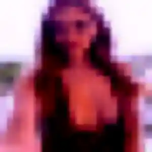 Philippine, 27 ans, cherche un rencontre sexy à Pont-l'Abbé