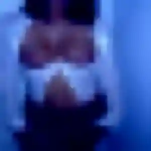 Faustine, 41 ans, dispo pour rencontre sexy à Pont-Sainte-Marie