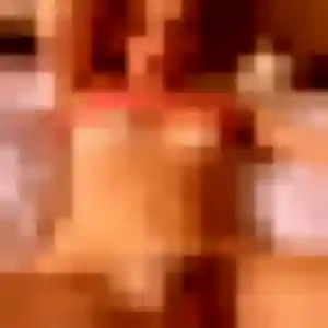 Delphine, 30 ans, en ligne à Quesnoy-sur-Deûle pour une rencontre coquine