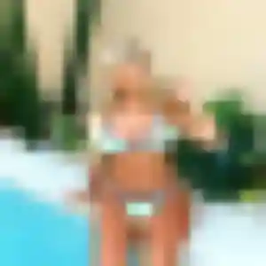 Anne-Sophie de Roques, 19 ans - rencontre sexy sans prise de tête