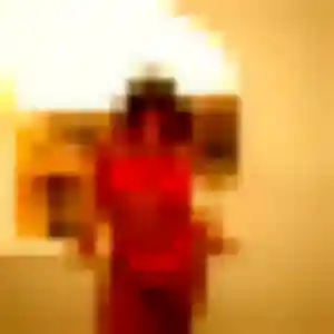 Rejoins Clara, 25 ans à Rouen en privé