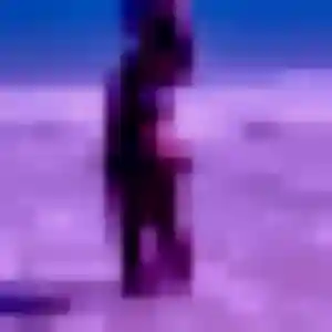 Louna (19 ans) à Roussillon propose un rencontre sexy rapidement