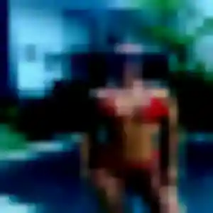 Charline de Rouvroy, 31 ans - rencontre sexy sans prise de tête