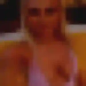 Photo de Valerie à Saint-Aubin-lès-Elbeuf (31 ans) - rencontre sexy sans inscription