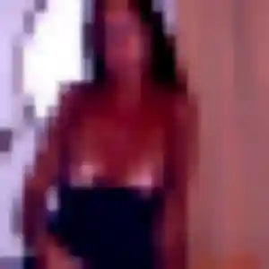 Idalina (25 ans) à Saint-Denis propose une rencontre aujourd'hui