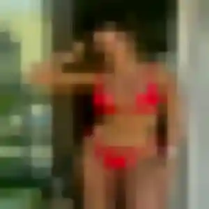 Claire (30 ans) à Saint-Fargeau-Ponthierry attend un rencontre sexy rapidement