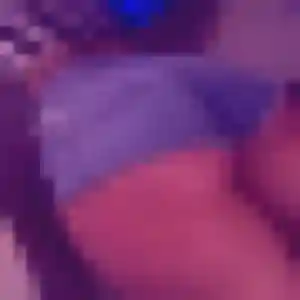 Prisca, 40 ans, disponible à Saint-Genis-les-Ollières pour une rencontre coquine
