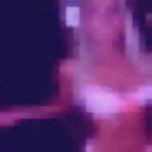 Contacte Monique, 20 ans à Saint-Gilles-Croix-de-Vie gratuitement