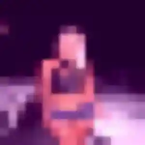 Domitille, 22 ans, disponible à Saint-Herblain pour une rencontre coquine
