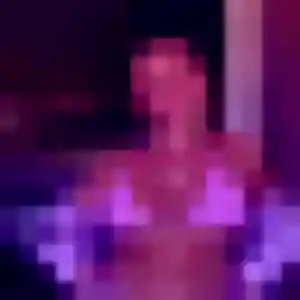 Yasmine, 28 ans, en ligne à Saint-Jacques-de-la-Lande pour un rencontre sexy