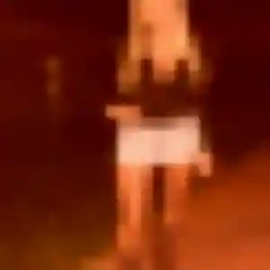 Ursula de Saint-Mitre-les-Remparts, 22 ans - rencontre sexy discret