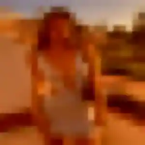 Aurelie, fille de 23 ans propose rencontre sexy à Saint-Priest