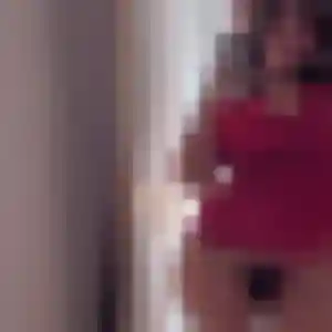 Contacte Flavie, 31 ans à Saint-Sébastien-de-Morsent en privé