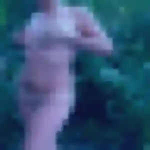 Rania, 28 ans, en ligne à Sainte-Anne pour un rencontre sexy