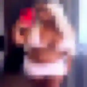Prisca de Sainte-Luce-sur-Loire, 22 ans - rencontre sexy discret