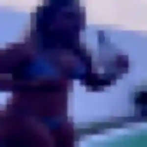 Nicole, 33 ans, disponible à Sainte-Sigolène pour une rencontre coquine