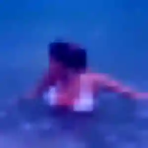 Photo sexy de Louise, 19 ans à Surzur - rencontre coquine