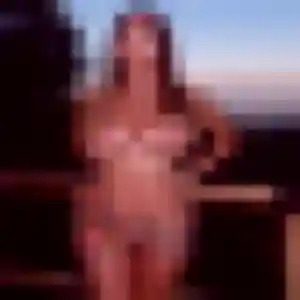 Photo perso de Ulrike, 24 ans à Tours - plan discret