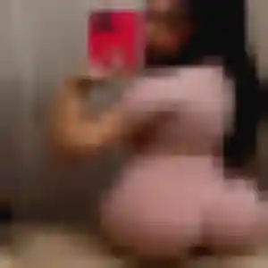 Giulia, fille de 21 ans veut rencontre sexy à Vauréal
