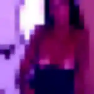 Veronique (33 ans) à Ventabren propose une rencontre ce soir