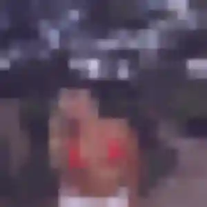 Fabienne, 26 ans, connectée à Villefranche-de-Rouergue pour une rencontre coquine