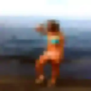 Charmante Viviane, 19 ans à Villemandeur - la contacter