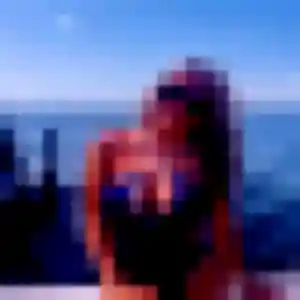 Photo de Leonore à Villeneuve-Tolosane (30 ans) - rencontre sexy anonyme
