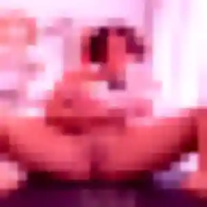 Rejoins Lamia, 28 ans à Viroflay gratuitement